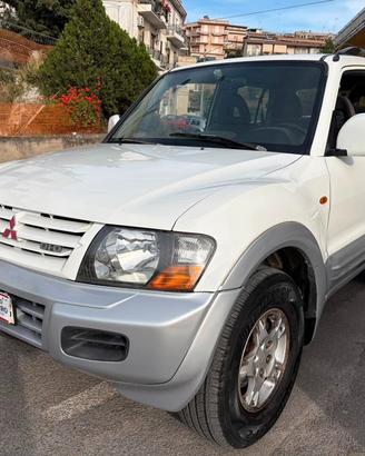 Mitsubishi Pajero 3.2 16V DI-D 3p. GLX