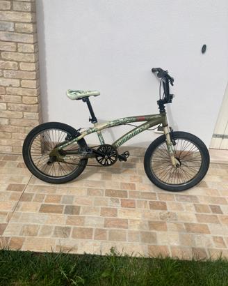 bmx con cerchi da 20