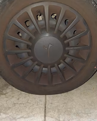 COPRICERCHI LANCIA Y 15"