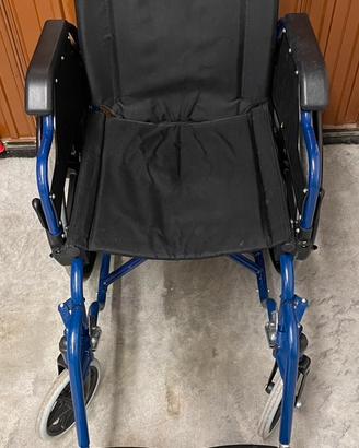 Carrozina per invalidi