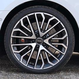 Set cerchi e gomme Audi s3 2025 originali