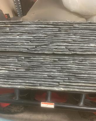 Rivestimento effetto roccia