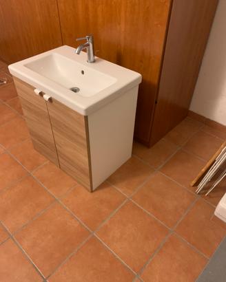 Mobile bagno usato un mese