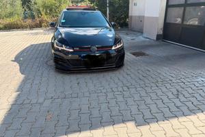 VW Golf GTI Performance 430CV