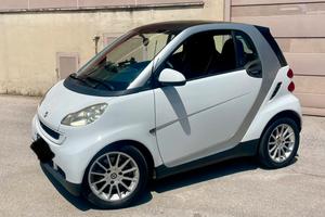 SMART fortwo 1000 52 kW coupé pure
