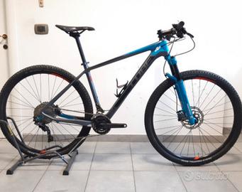 Mountain bike cube carbon