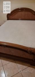 Letto matrimoniale vintage