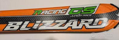 Sci da discesa Blizzard con attacco Marker