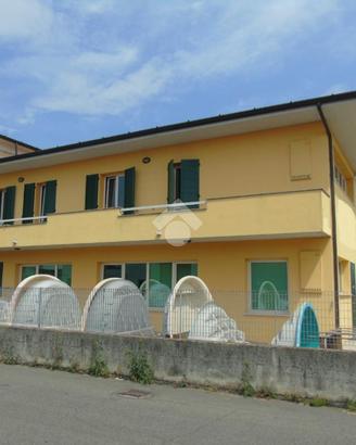 CAPANNONE A AZZANO MELLA