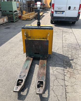 Transpallet elettrico Ormic in buone condizioni