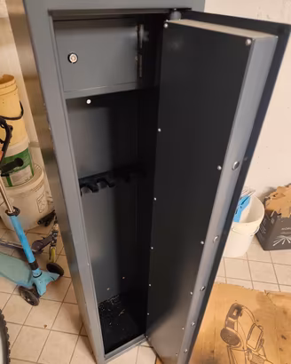Porta fucili - fuciliera a 5 posti blindata