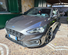 Ford Focus - 2018 1.5 diesel 120 cv st-line