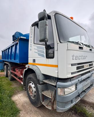Iveco 190.30 scarrabile targa gialla