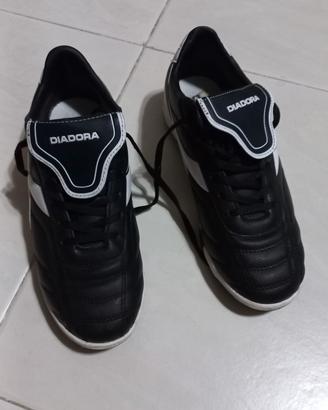 scarpe da calcetto tg.40