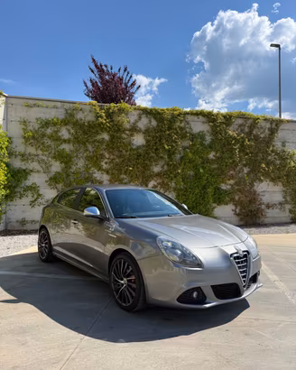 Alfa Romeo Giulietta 1750 TBi Quadrifoglio Verde