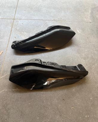 Deflettori calore Harley nero lucido per Harley