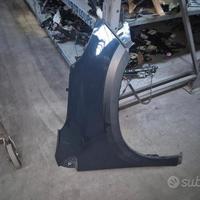 Parafango Anteriore Destro Per Peugeot 2008 2015