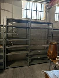 Scaffalature metalliche industriali usate
