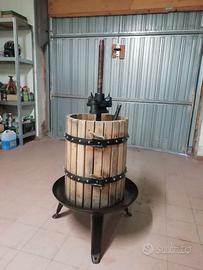 Torchio per uva