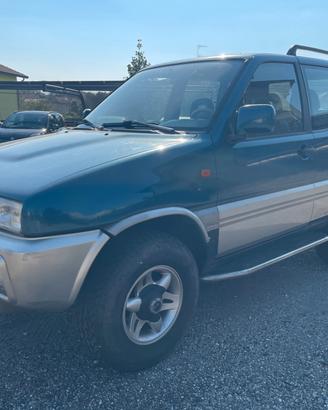 Nissan Terrano II 2.7 turbodiesel 5 porte SE
