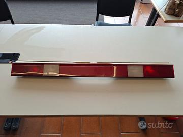 Barra ottica-Fanale posteriore Alfa Romeo 164 USAT