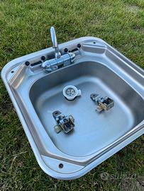 Lavandino lavabo ad incasso