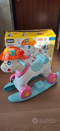 cavallo a dondolo chicco