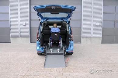 VOLKSWAGEN Caddy - Auto per disabili
