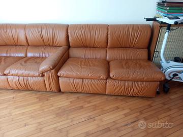 divano in pelle 