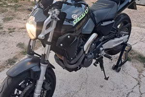 YAMAHA MT 03