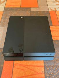 PS4 Fat + 2 Controller + 13 Giochi