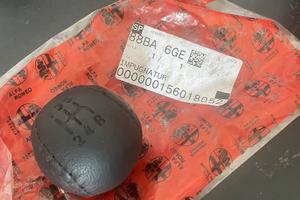 Pomello  leva marce Alfa romeo gtv spider 166