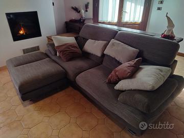 Divano Poltrone e Sofà 3 posti + pouf + cuscini