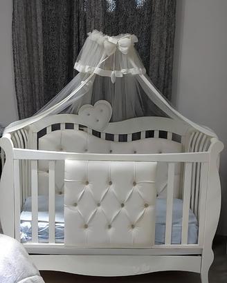 Culla Elegante in Legno con Baldacchino – Completa