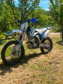 Yamaha yzf 250 4t 2010