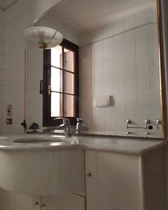 MOBILE BAGNO