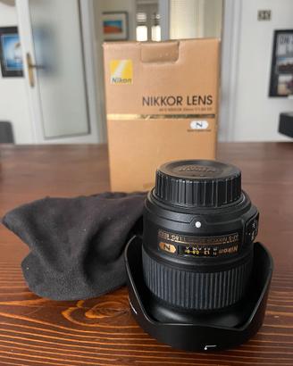 Nikon AF-S 20mm f/1.8 G ED
