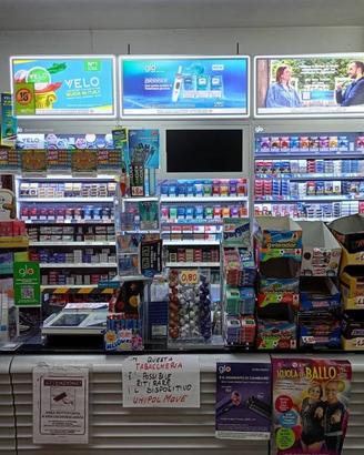Attività / Licenza di 50 m² con 3 locali a Forlì