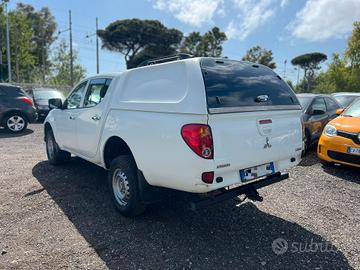 Mitsubishi L200 doppia cabina 136CV