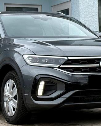 Volkswagen T-Roc 1.5 TSI ACT DSG R-Line