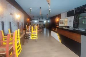 Locale commerciale 180 mq arredato