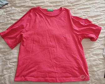 Maglia con spalle scoperte