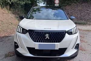 Peugeot GT 1.2 Pure Tech 130 CV