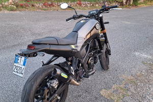 Benelli 250