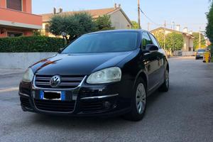 Volkswagen Jetta 1.6 Comfortline
