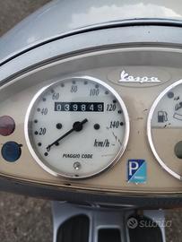 Piaggio Vespa 125 ET4 - 2024