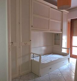 Armadio ampio per cameretta 