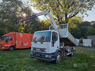 Iveco Eurocargo 120E18K Rib trilaterale con Gru
