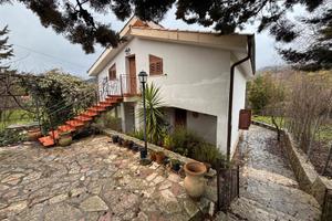 Villa in Contrada dingoli, Piana degli Albanesi