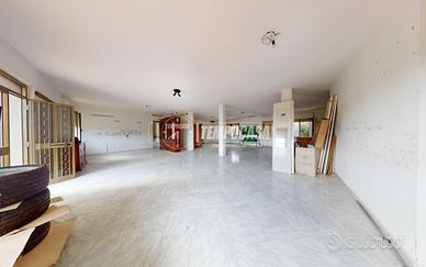Appartamento con seminterrato 160mq